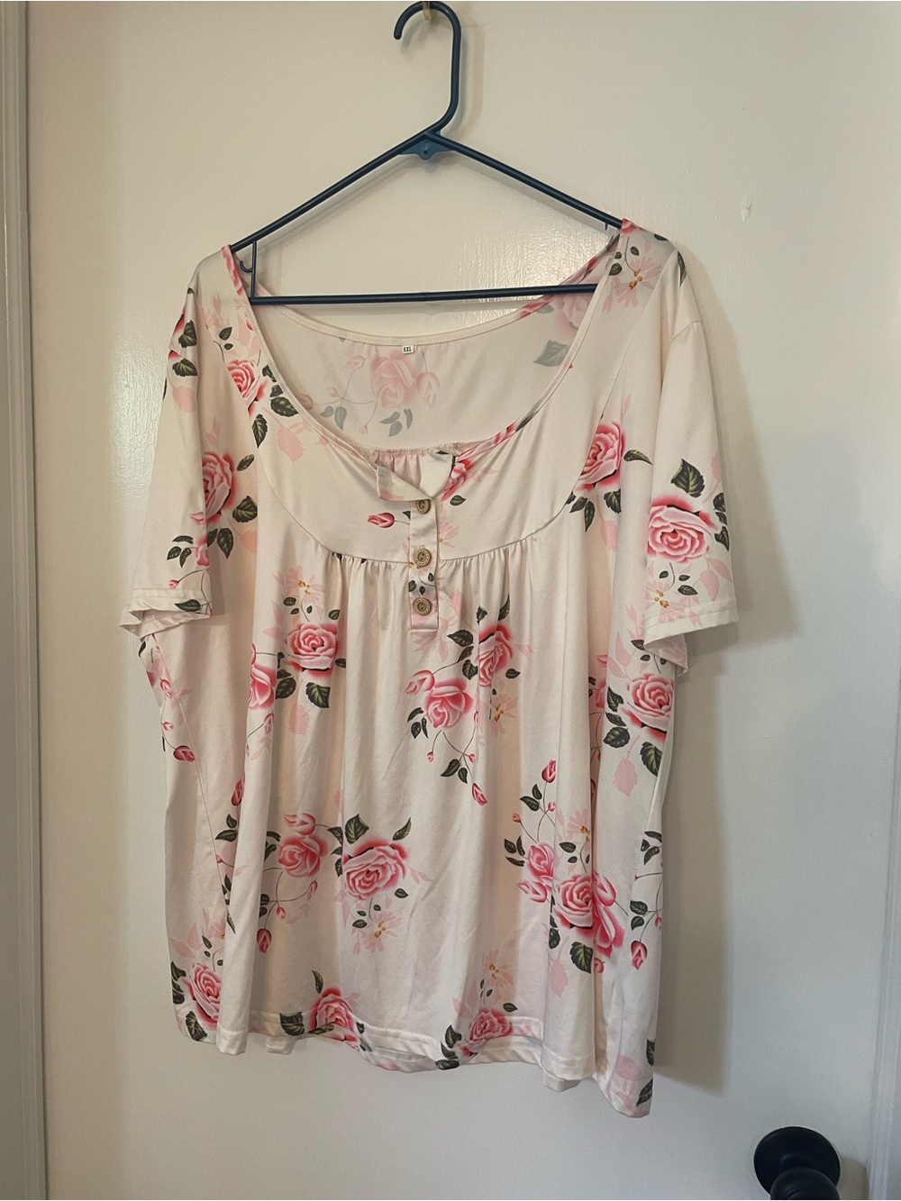 Cream Floral Short-Sleeve Scoop Neck Blouse with Pink Roses 5XL
